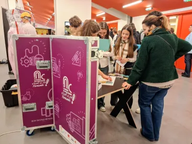 visuel village des métiers du nucléaire
